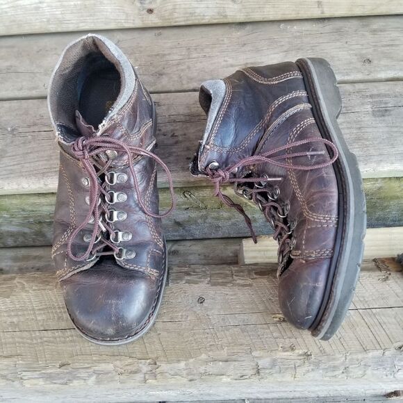 CAT P73592 - Blackbriar Mid Soft Toe Work Boots Brown Leather Size Men's 11 - Picture 1 of 11